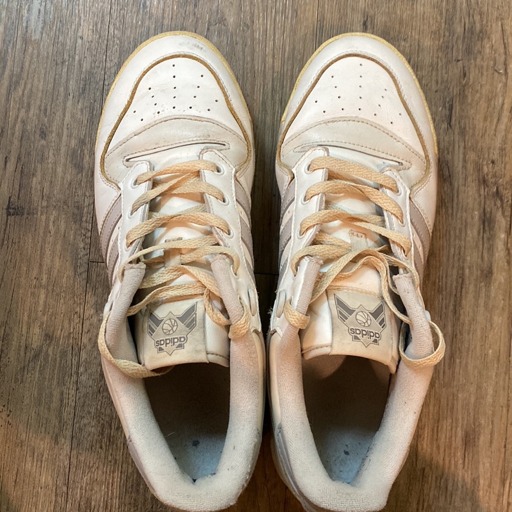 Men’s adidas Rivalry Low 86 - Picture 8 of 8